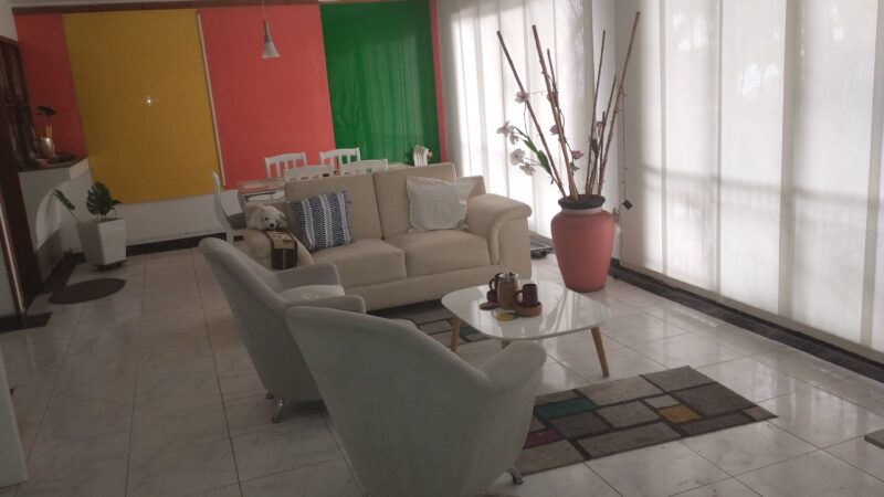 Se arrienda casa barrio El Refugio