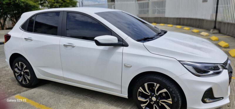 Venta de vehículo Chevrolet Onix Premier