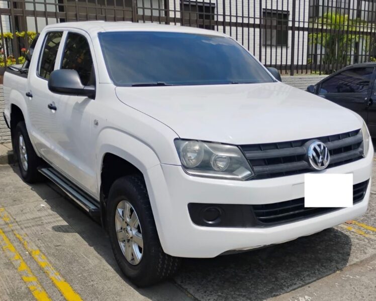 Venta camioneta Volkswagen Amarok modelo 2014