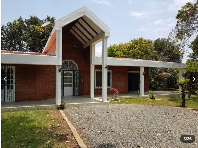 Venta casa campestre, Condominio Rincón de Las Mercedes, Jamundí